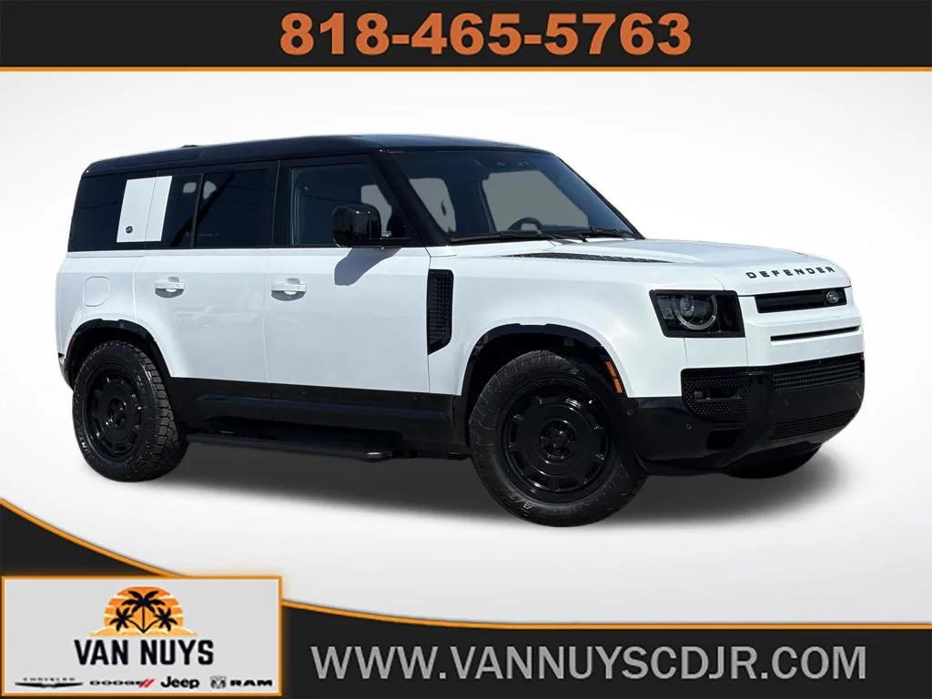 2023 Land Rover Defender V8's photo
