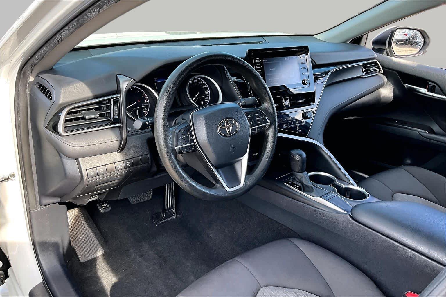 Used 2022 Ice Edge Toyota LE image 16