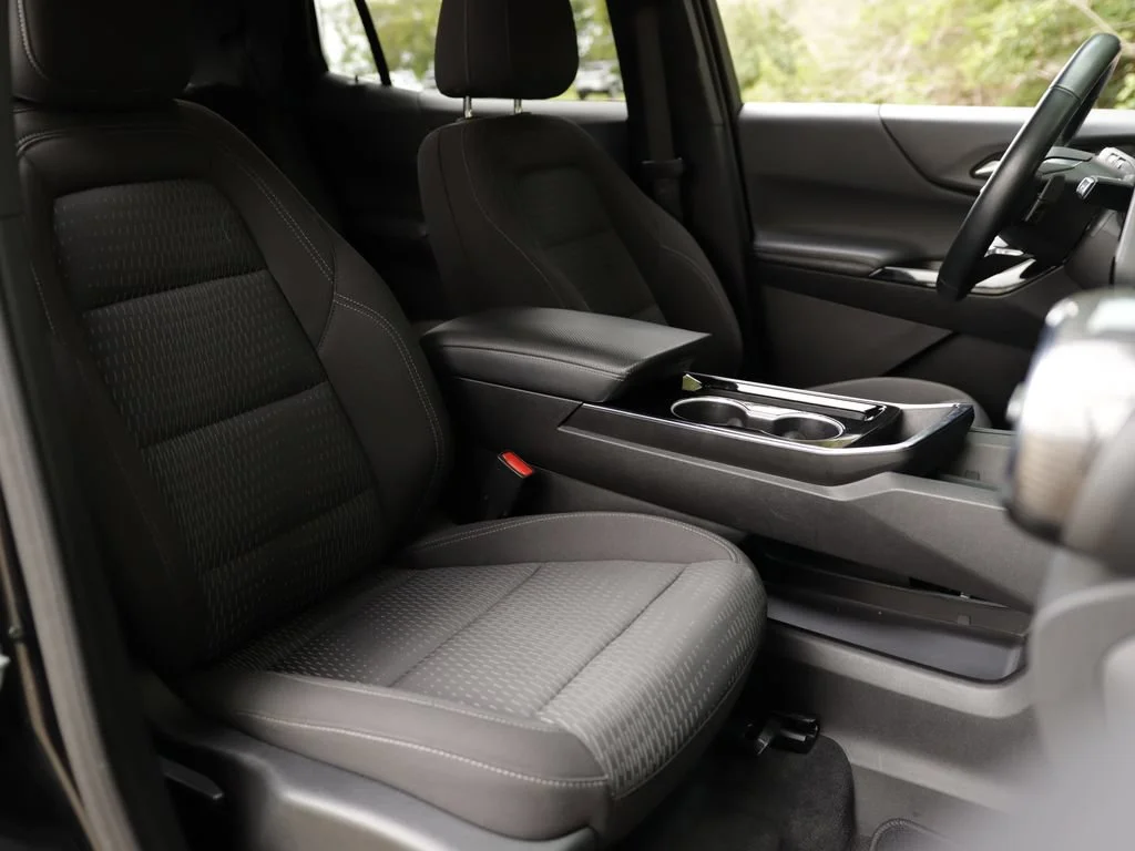 2025 Chevrolet Equinox LT - Photo 28