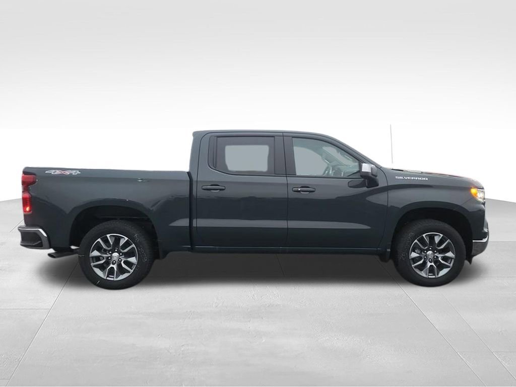 2025 Chevrolet Silverado 1500 LT - Photo 9