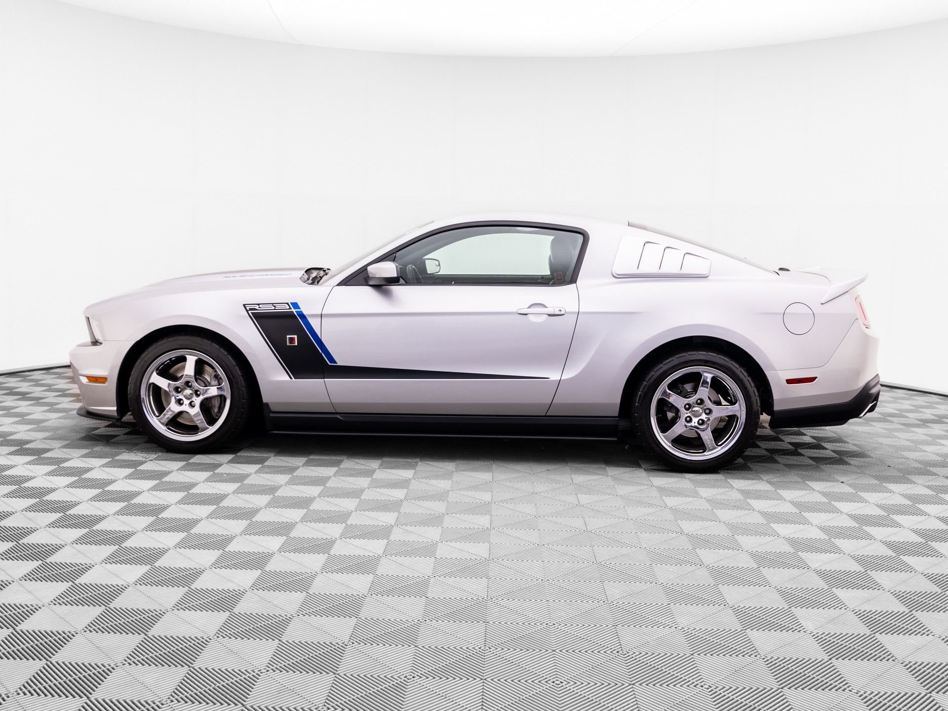 Used 2012 Silver Ford ROUSH STAGE 3 image 2