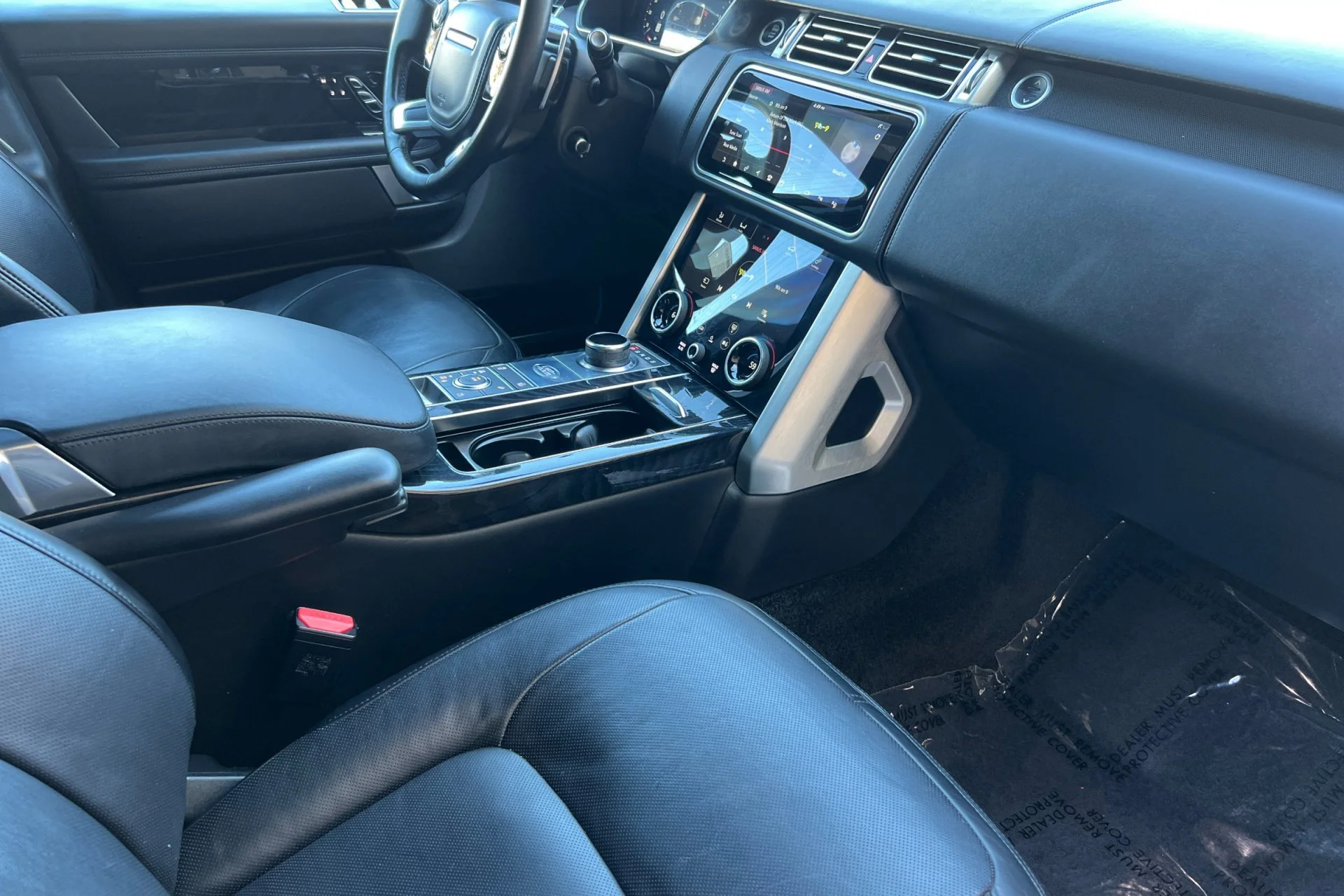 Used 2022 Black Land Rover Autobiography image 19