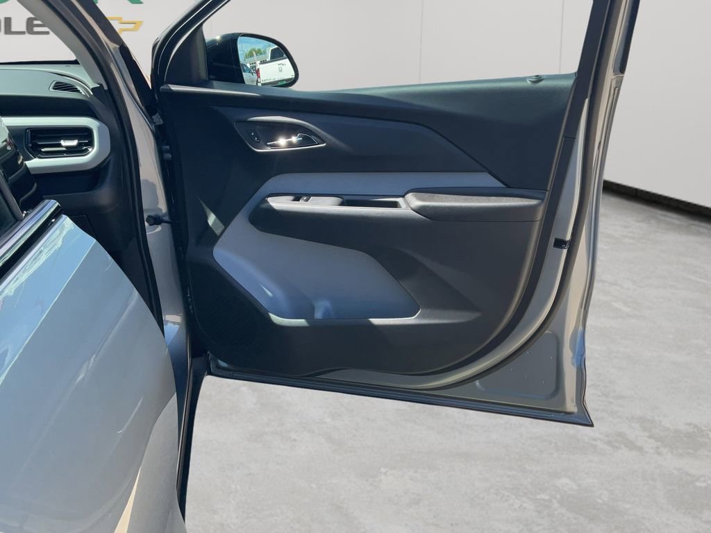 2027 Chevrolet Bolt LT - Photo 56