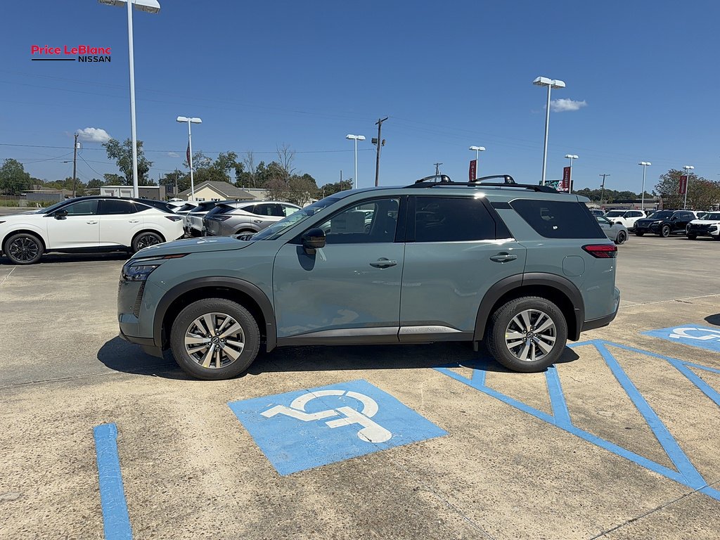 New 2026 Baltic Teal Pearl Nissan SL image 4