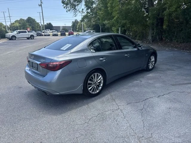 Used 2018 Blue INFINITI 3.0t LUXE image 5