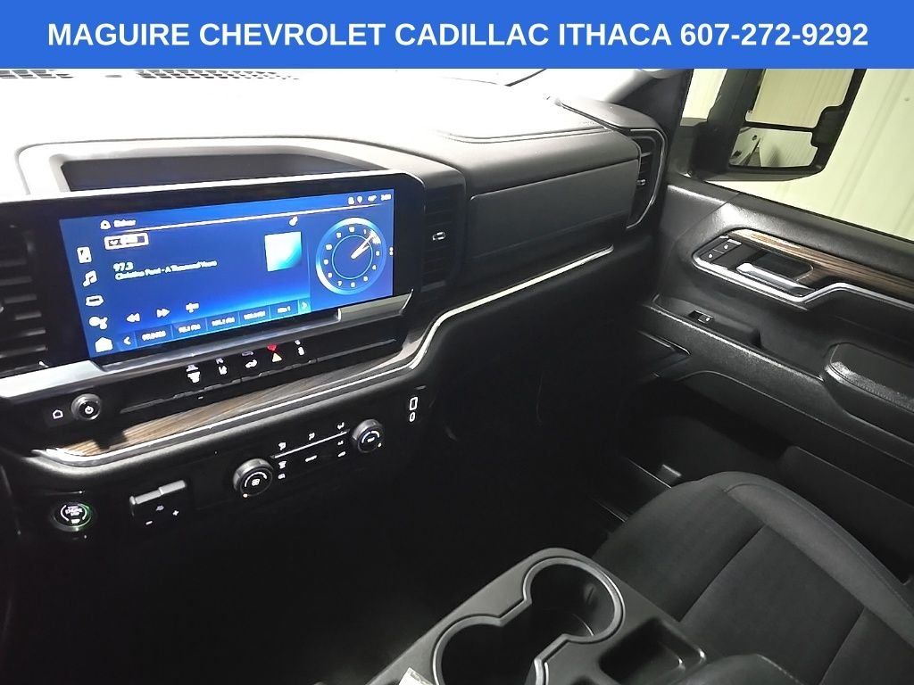 Used 2024 Gray Chevrolet LT image 25