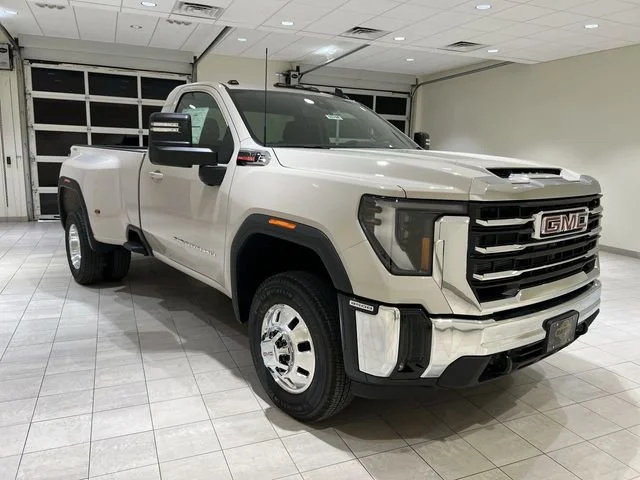 2026 GMC Sierra 3500HD SLE - Photo 7