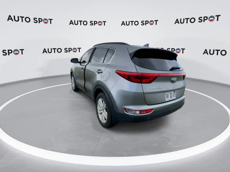 Used 2017 SILVER Kia LX image 9