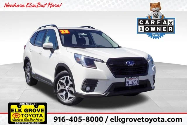 2023 Subaru Forester Premium's photo