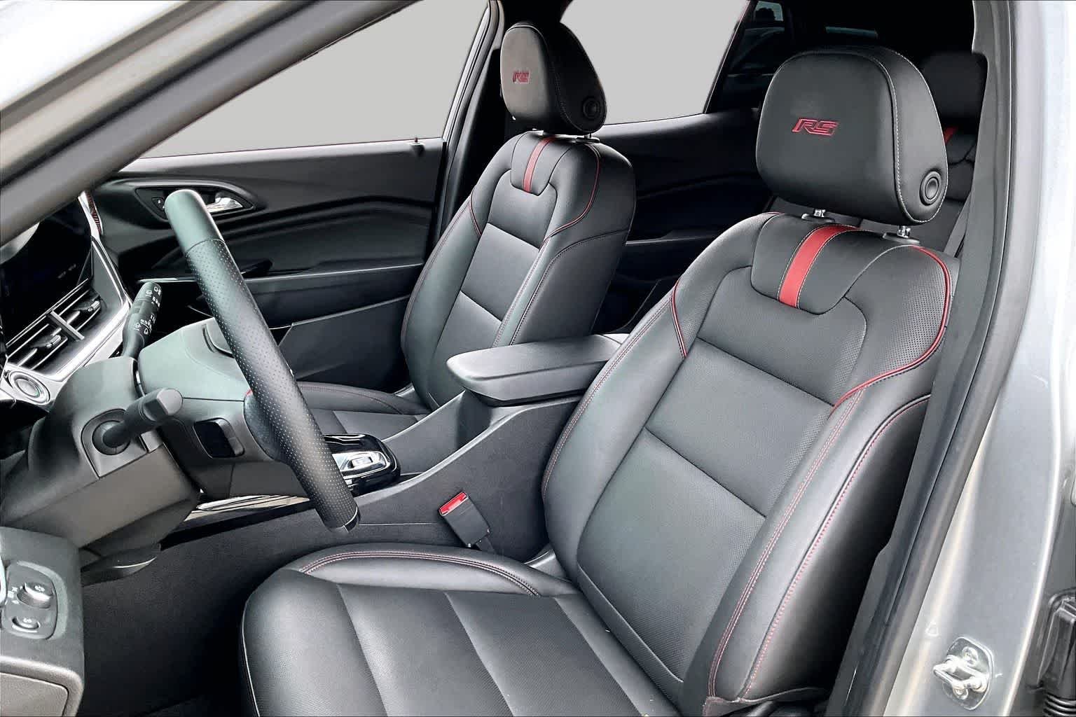 Used 2025 Sterling Gray Metallic Chevrolet 2RS image 7