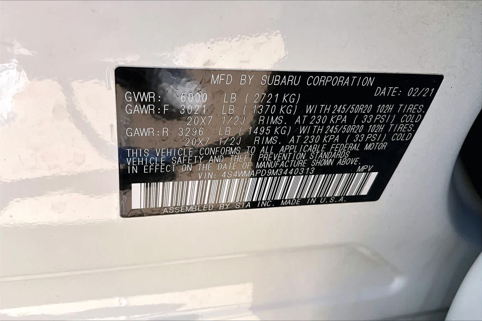 Used 2021 Crystal White Pearl Subaru Limited image 36