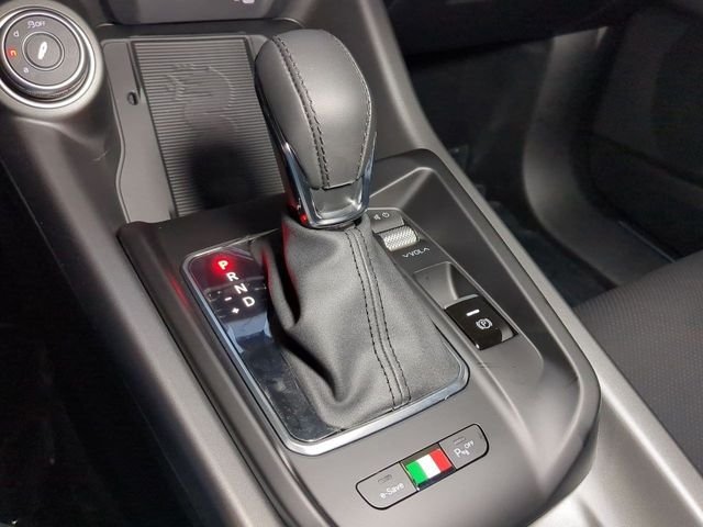 New 2025 Milano White Exterior Paint Alfa Romeo Veloce image 21