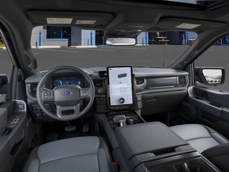 2025 Ford F-150 Lightning Lariat - Photo 9