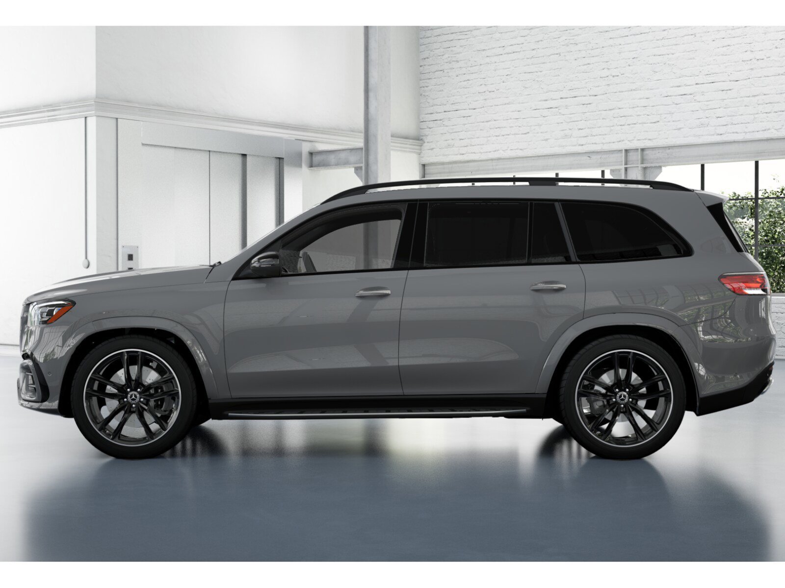 Certified Used 2024 MANUFAKTUR Alpine Grey Mercedes-Benz GLS 580 image 13