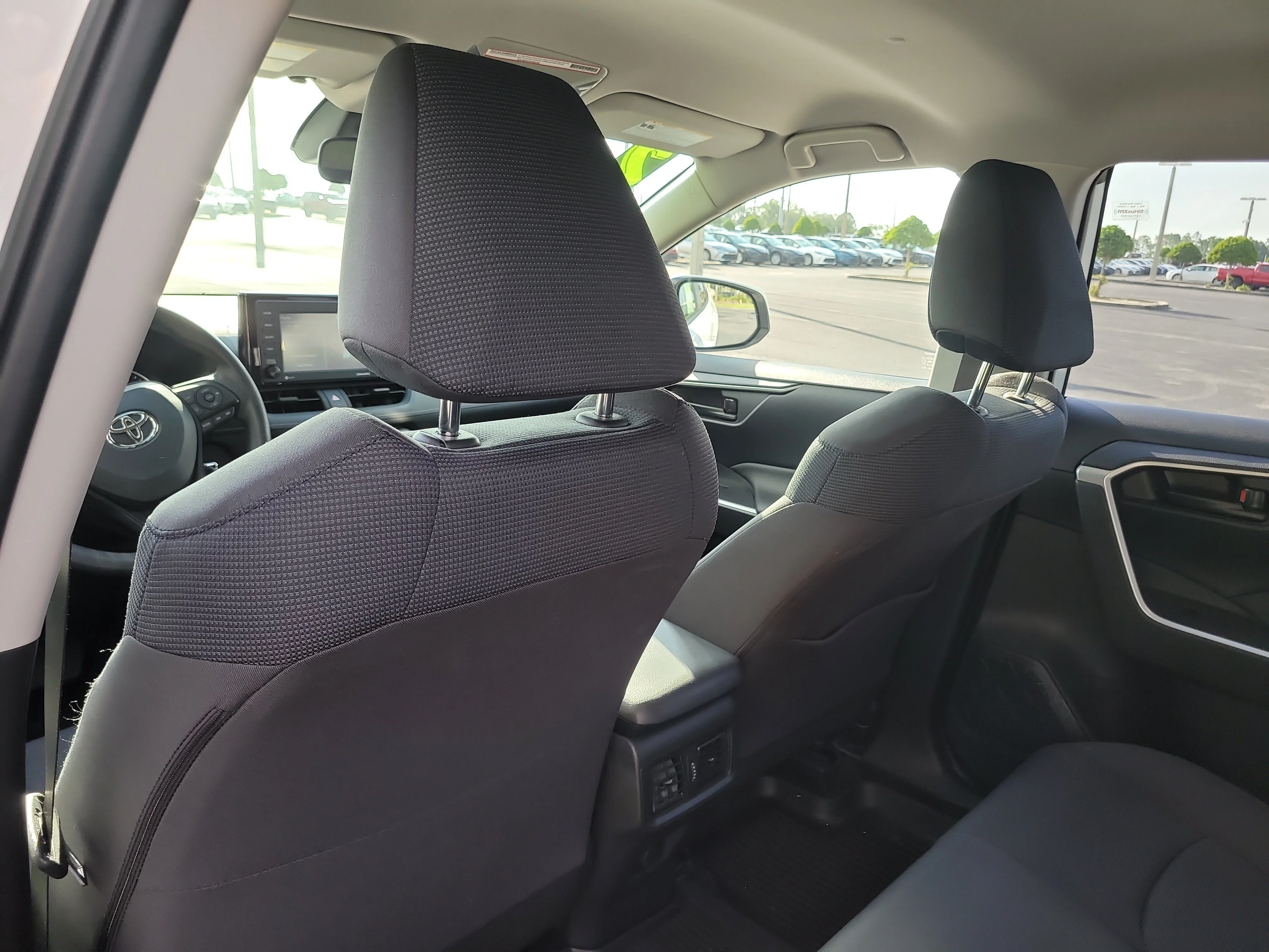 Used 2022 White Toyota Hybrid LE image 12