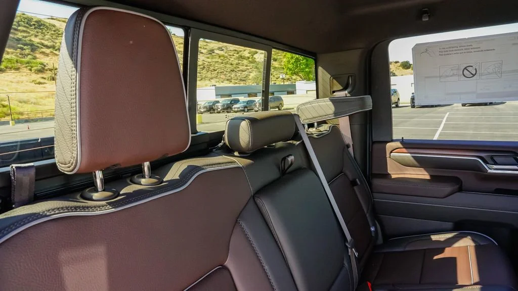 2026 GMC Sierra 2500HD Denali - Photo 12