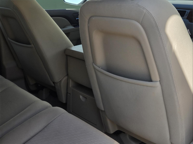 Used 2013 Gray GMC SLE 1500 image 24