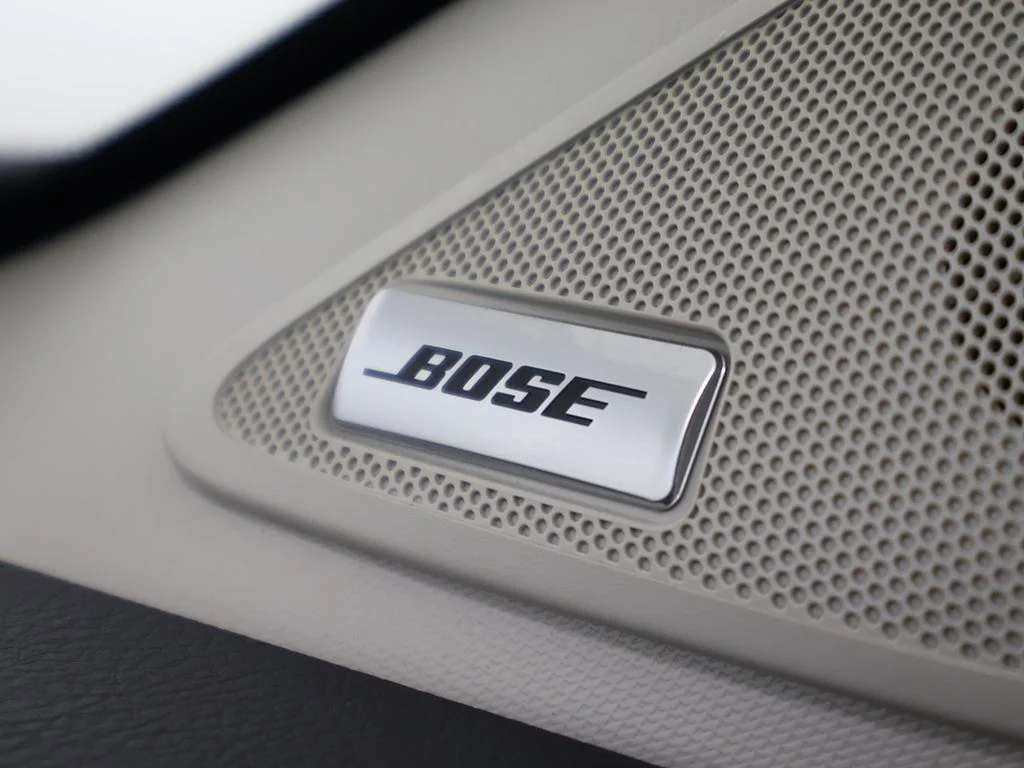 Used 2023 Beige Nissan Platinum image 66
