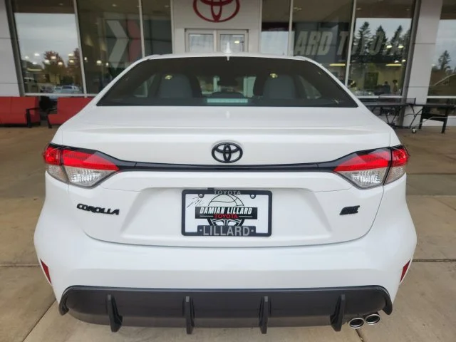 Used 2024 White Toyota SE image 10