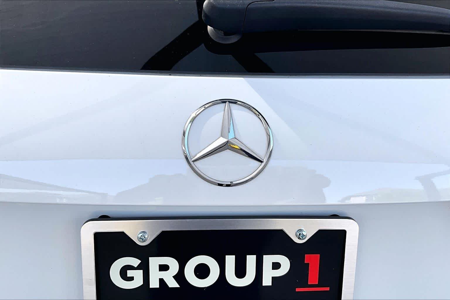 Used 2021 Polar White Mercedes-Benz GLA 250 image 30