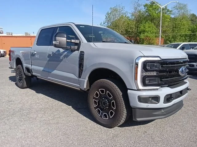 2026 Ford F-350 Platinum 4x4 Crew Cab 6-3/4' Box SRW's photo