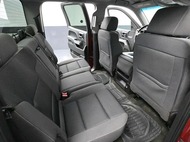 Used 2016 Red Chevrolet LT image 41