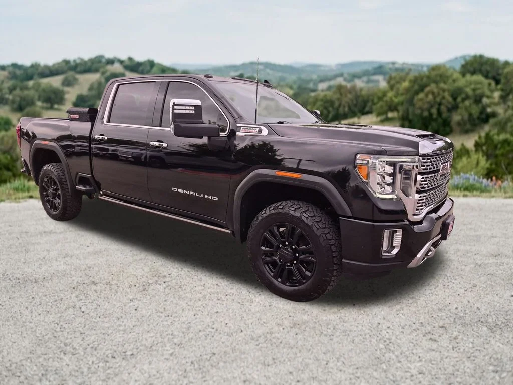 2021 GMC Sierra 4WD Crew Cab Standard Box Denali's photo