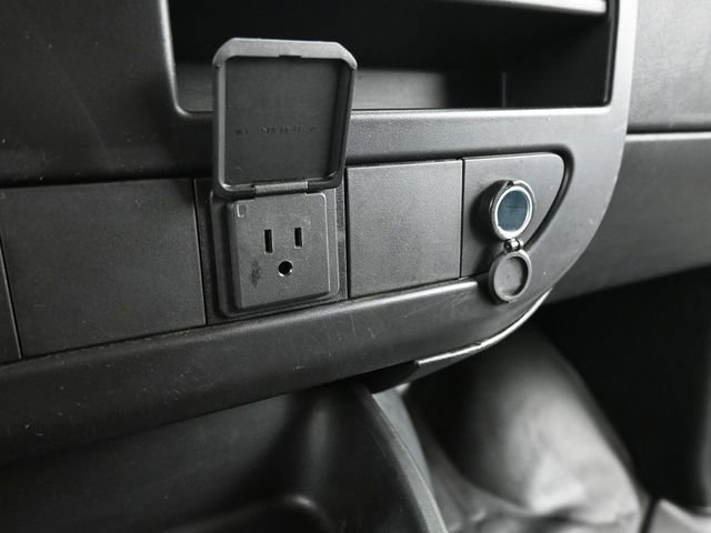 2024 GMC Savana Cargo Work Van - Photo 23