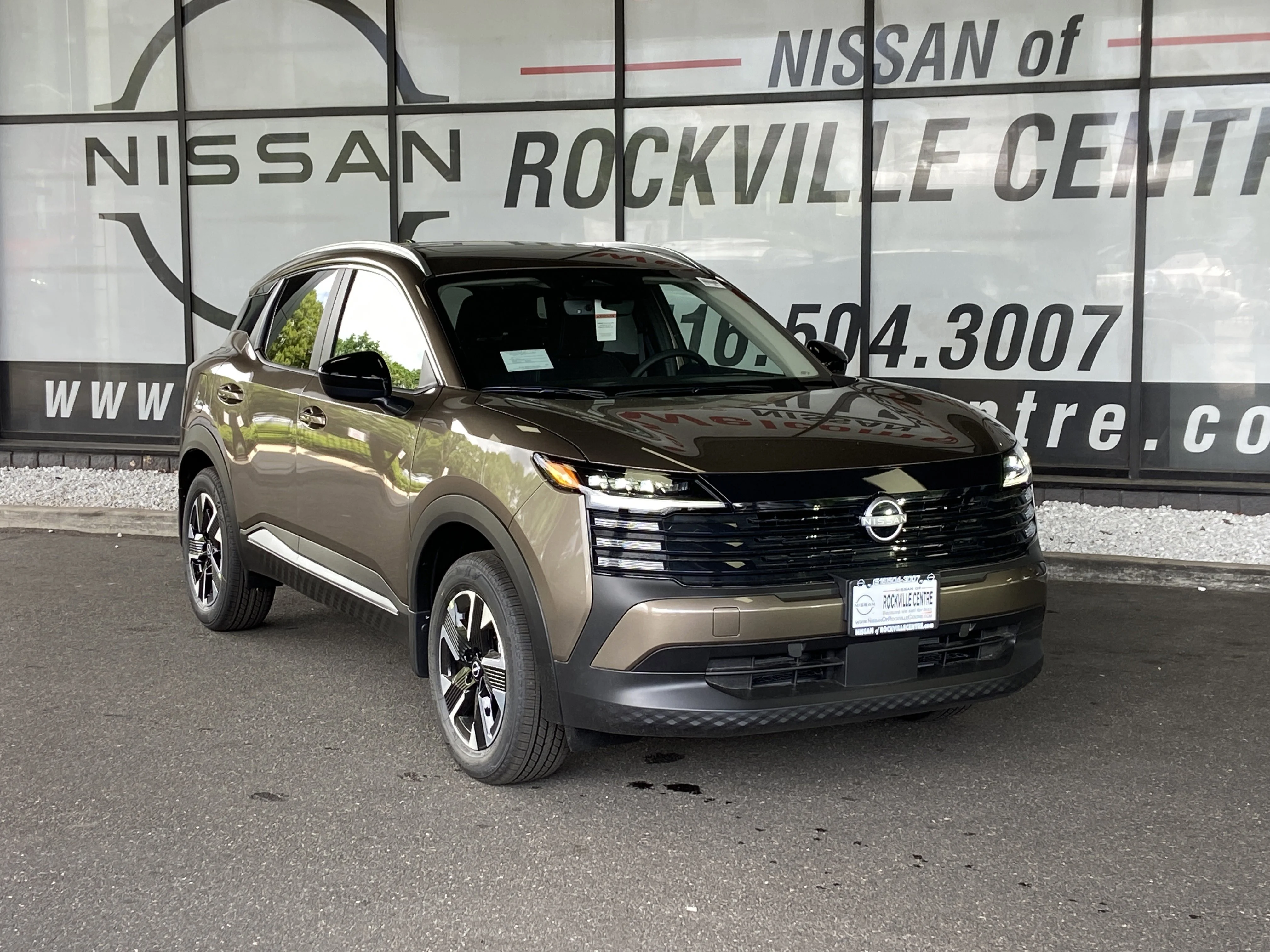 2026 Nissan Kicks 2.0 SV AWD's photo