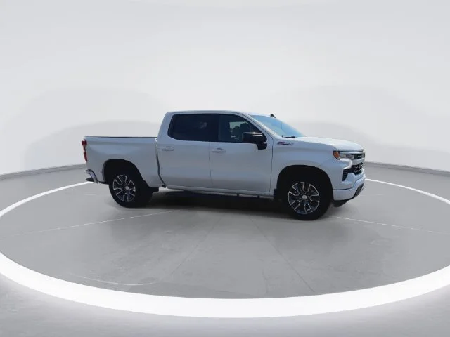 Used 2023 White Chevrolet RST image 13