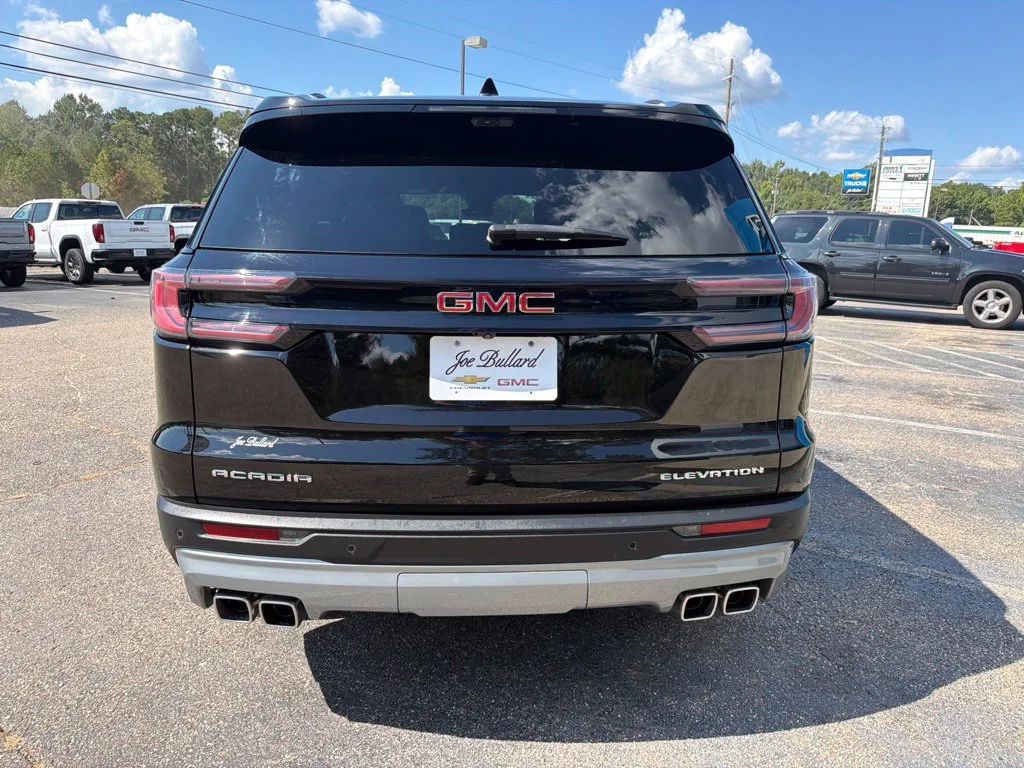 Used 2026 Ebony Twilight Metallic GMC Elevation image 4