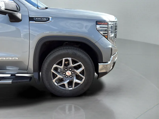 2024 GMC Sierra 1500 SLT - Photo 25