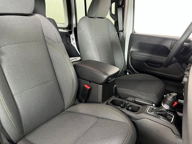 Used 2026 White Jeep Sport S image 44