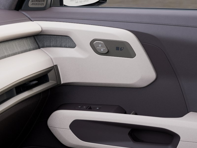 New 2027 White Kia SX Prestige image 25