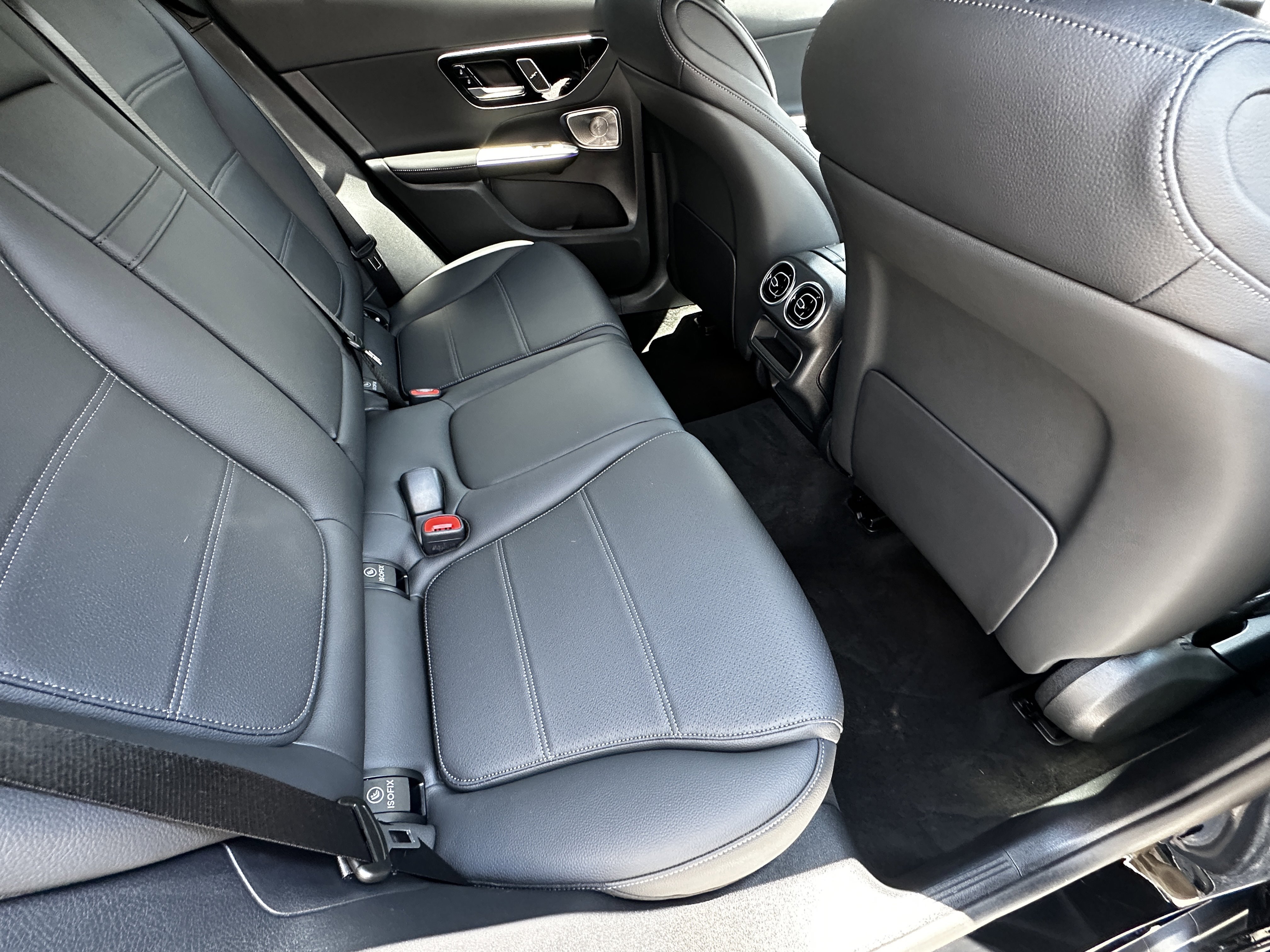 Certified Used 2026 Black Mercedes-Benz GLC 300 image 18