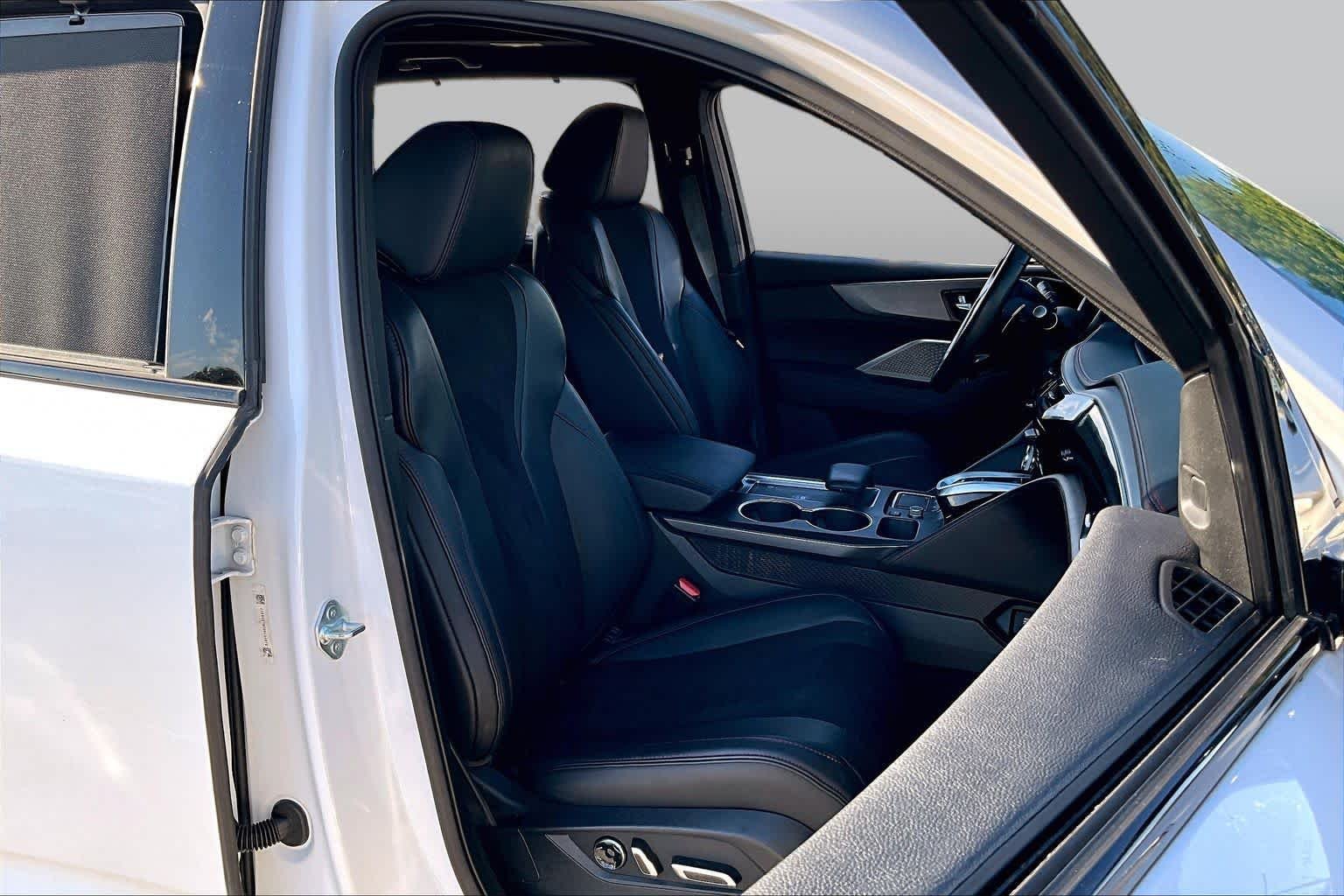 Used 2022 Platinum White Pearl Acura w/A-Spec Package image 8
