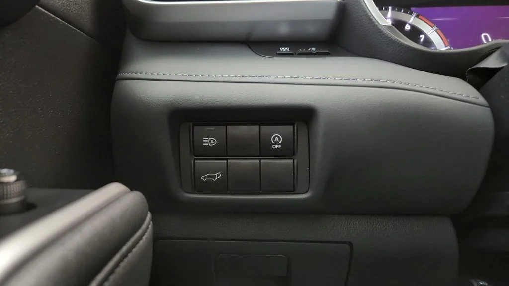 Certified Used 2024 Beige Toyota XLE image 34