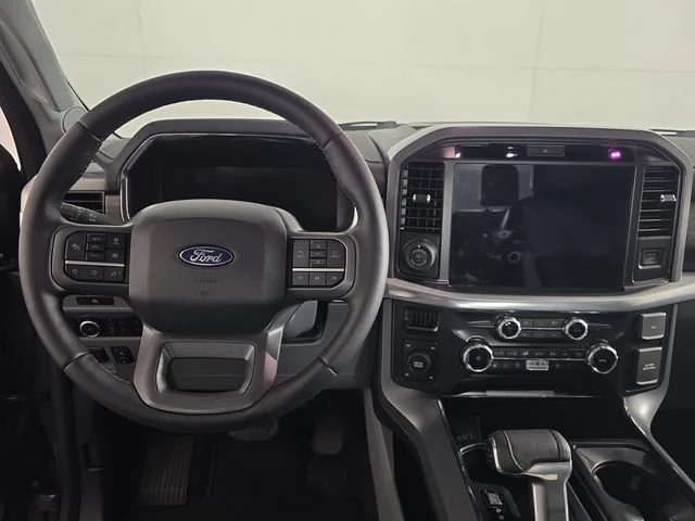 Certified Used 2025  Ford Lariat image 13