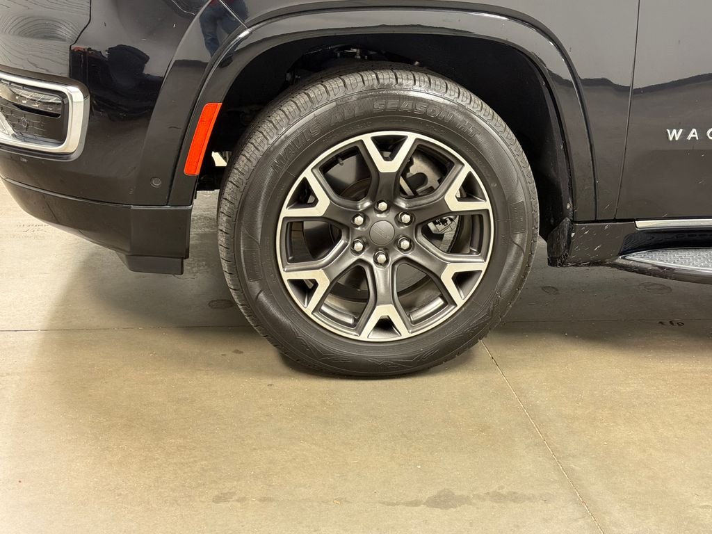 Used 2023 Black Jeep Series III image 11