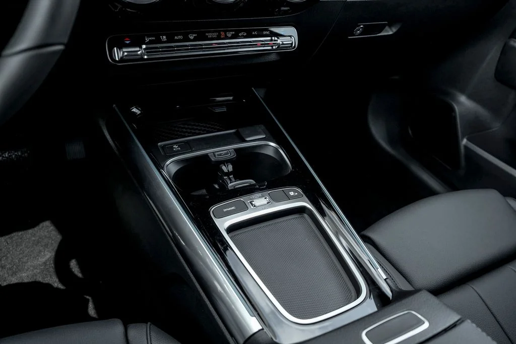 New 2026 Night Black Mercedes-Benz GLA 250 image 15