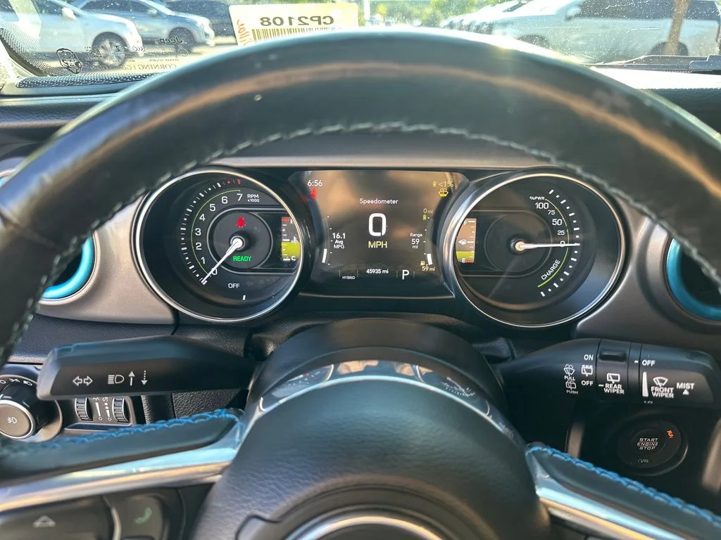 Used 2022 White Jeep Unlimited Rubicon 4xe image 24