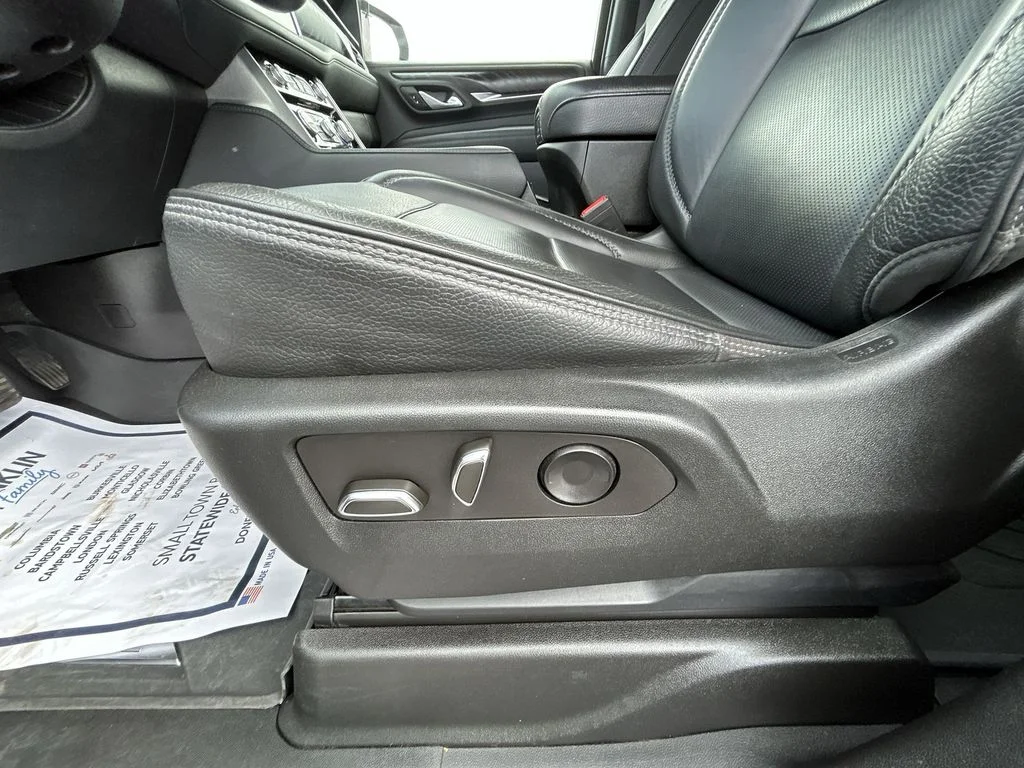 Used 2022 White GMC Denali image 18