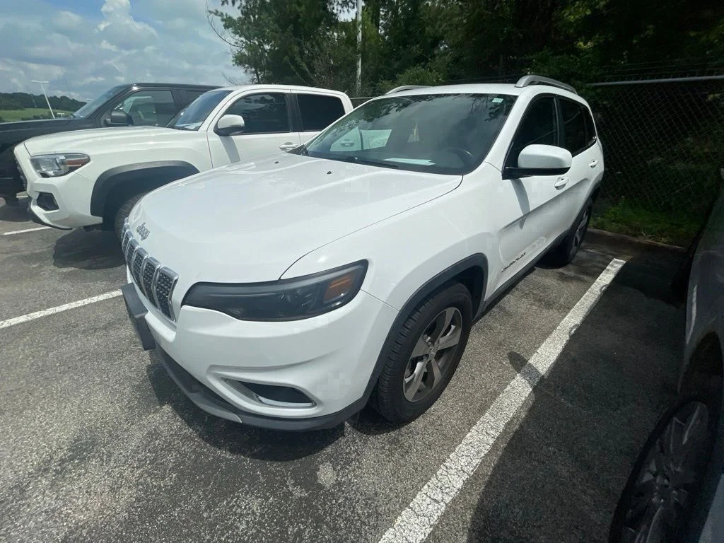 Used 2019 White Jeep Limited image 20