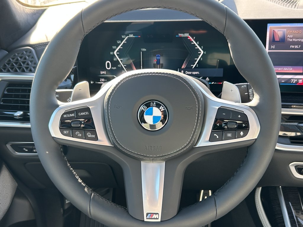 New 2027 Tanzanite Blue II Metallic BMW xDrive40i image 18