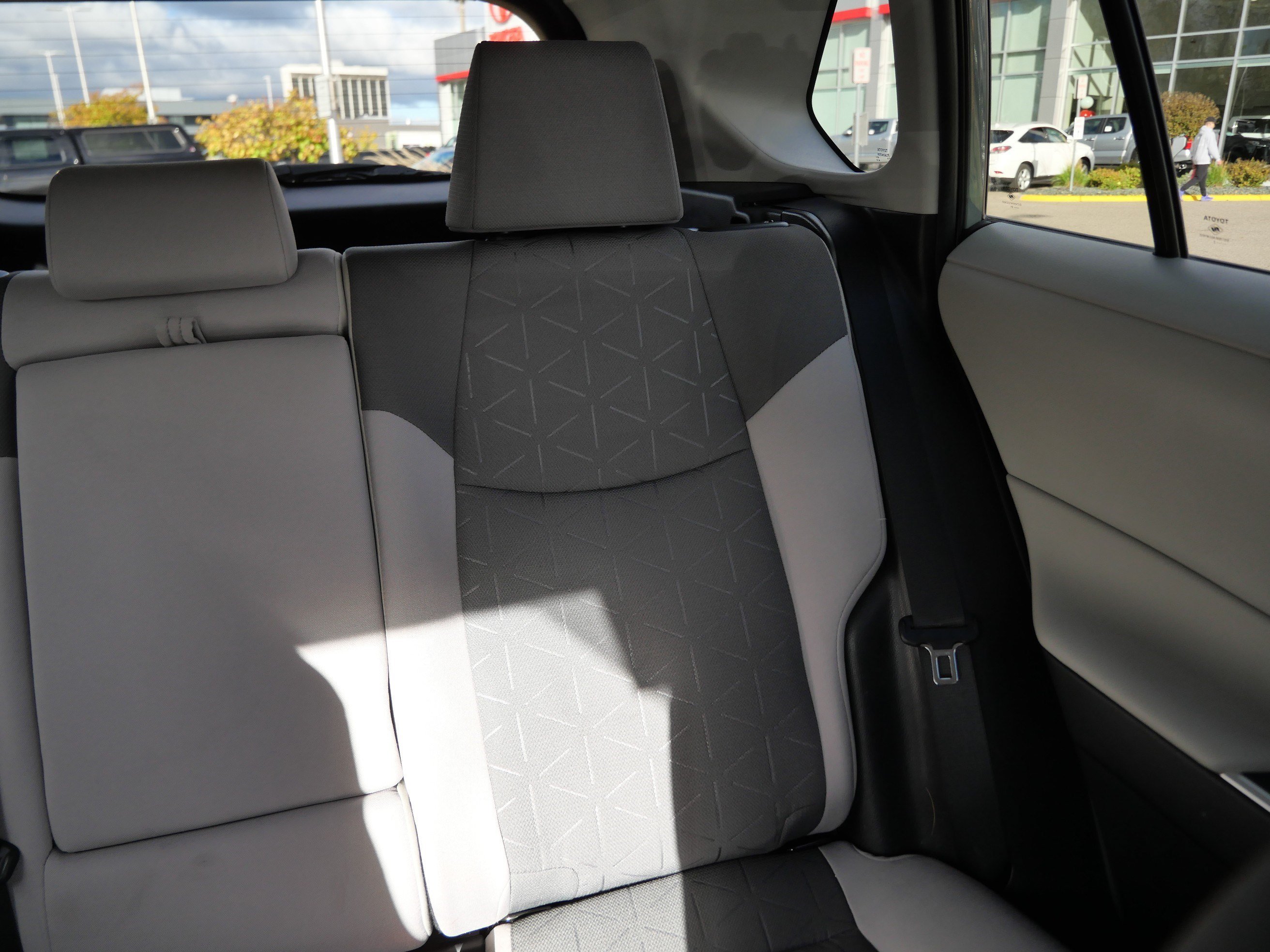 Certified Used 2022 Lunar Rock Toyota Hybrid XLE image 14