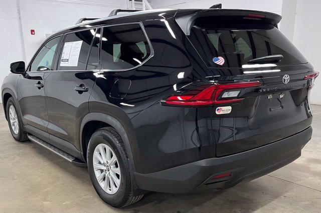 Used 2026 Black Toyota XLE image 4