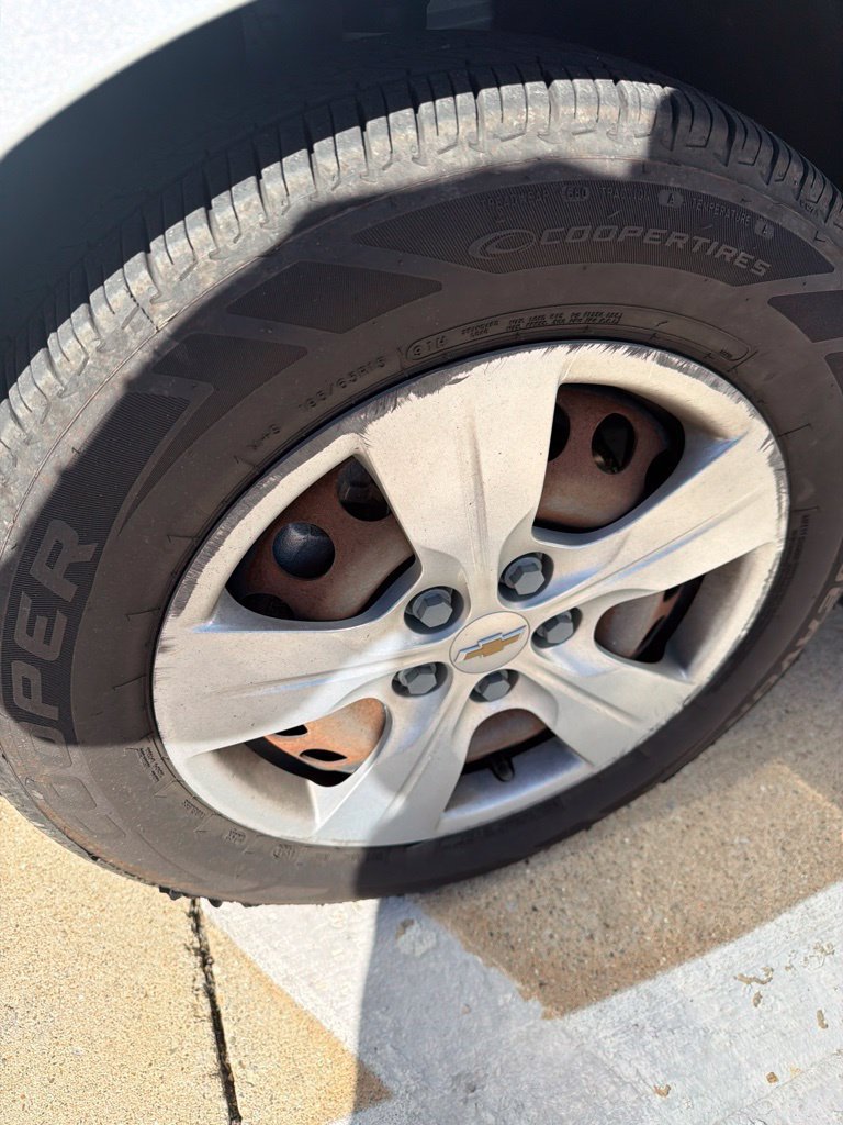 Used 2017 SILVER ICE METALLIC Chevrolet LS image 7