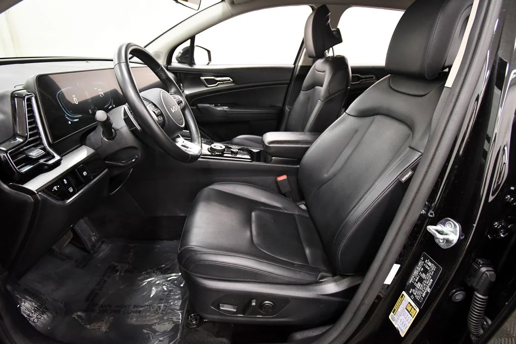 Certified Used 2024  Kia EX image 14