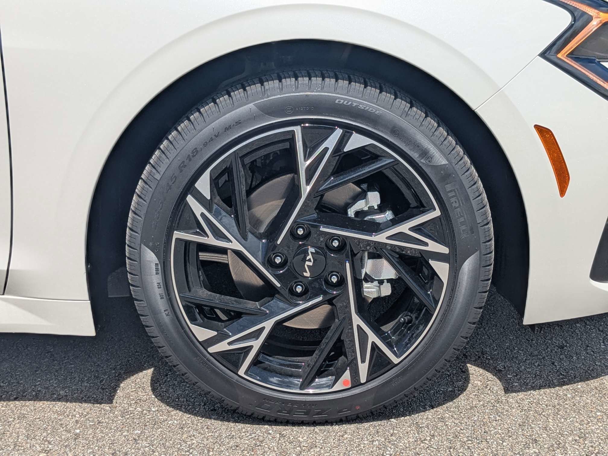 New 2026 Snow White Pearl Kia GT-Line FWD image 11