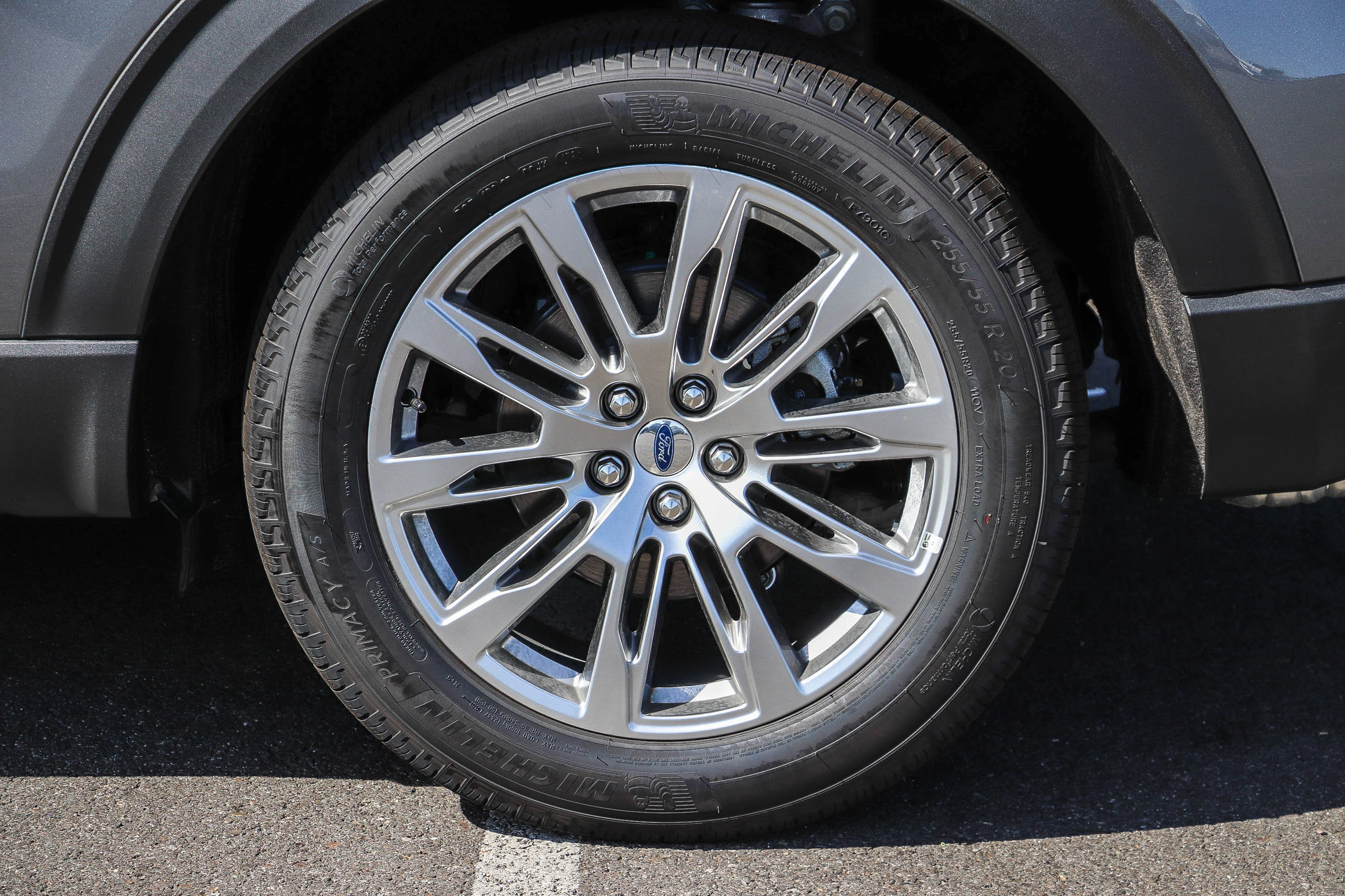 New 2026 Carbonized Gray Metallic Ford Platinum™ image 12